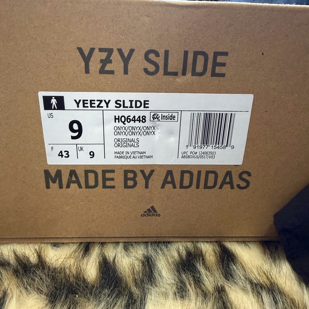 Yeezy slides onyx - Picture 6 of 6